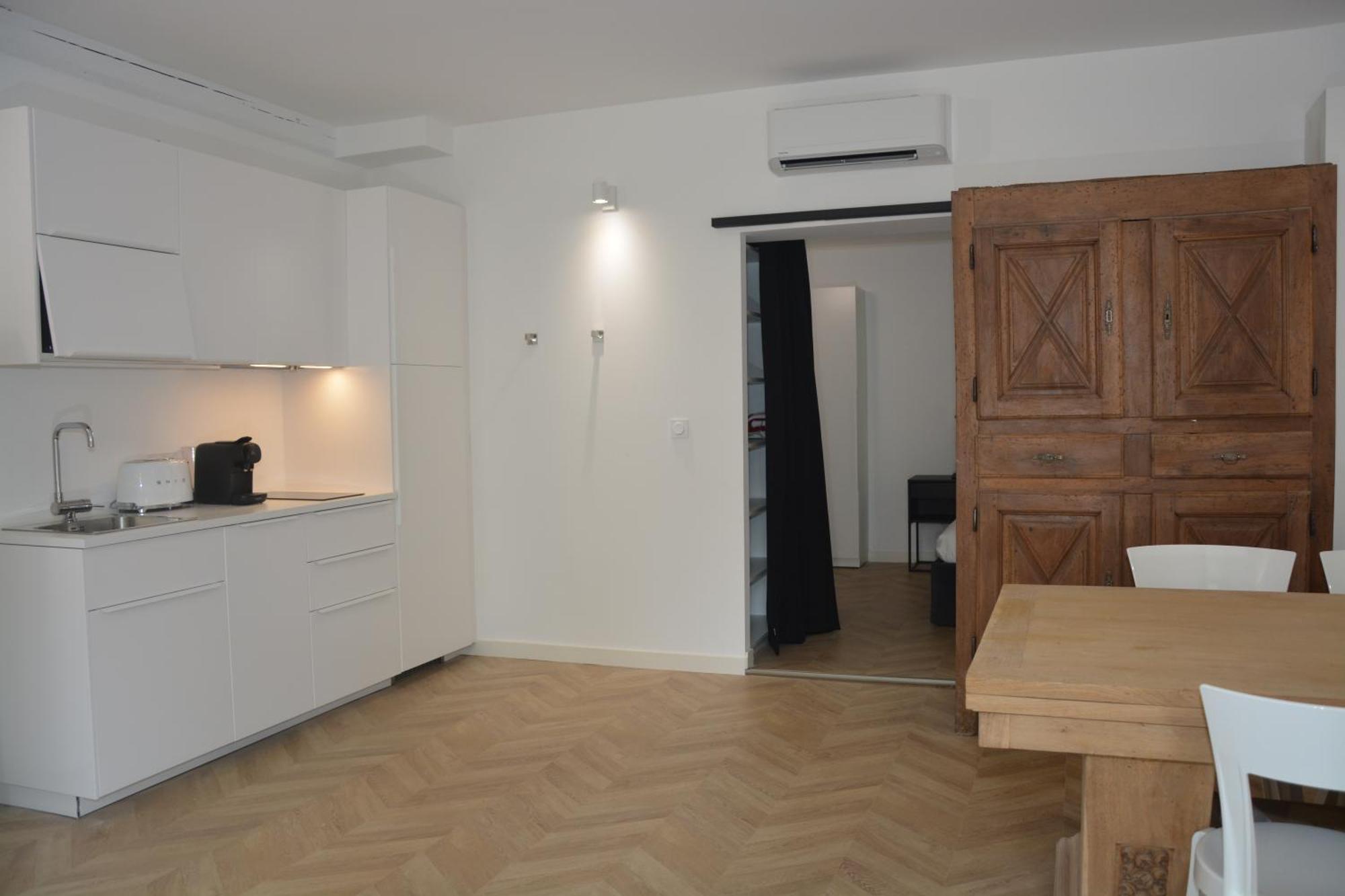 אביניון Maison Rascas - Centre Historique - Air Conditioning- Wifi חדר תמונה